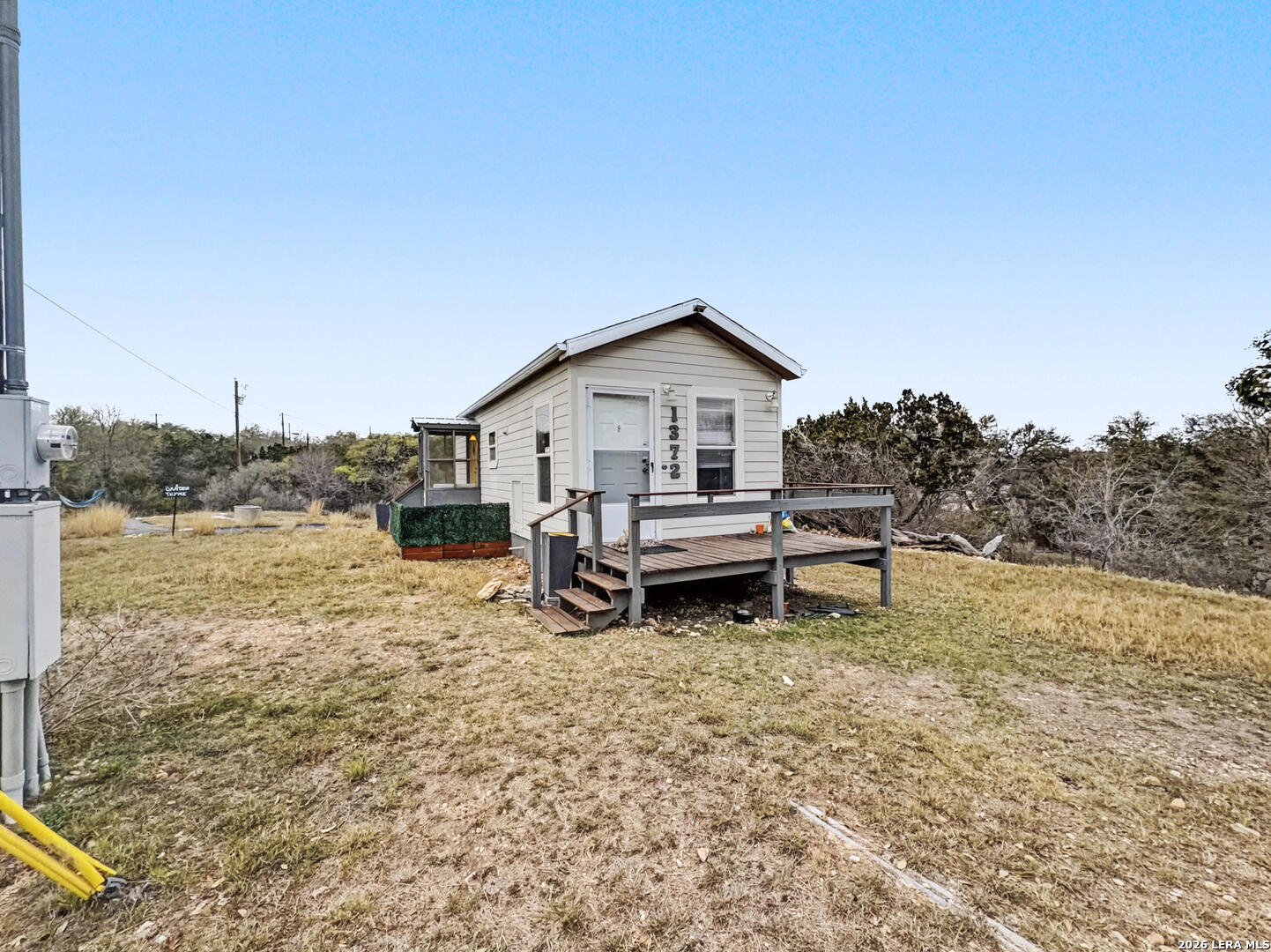 1372 N Lakeshore Bandera TX 78003