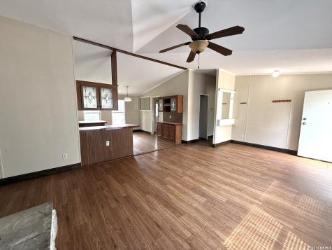 22819 Grand Spring Elmendorf TX 78112