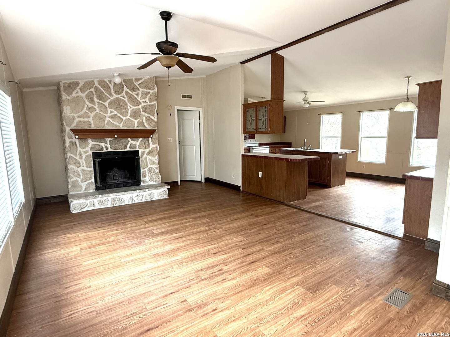 22819 Grand Spring Elmendorf TX 78112