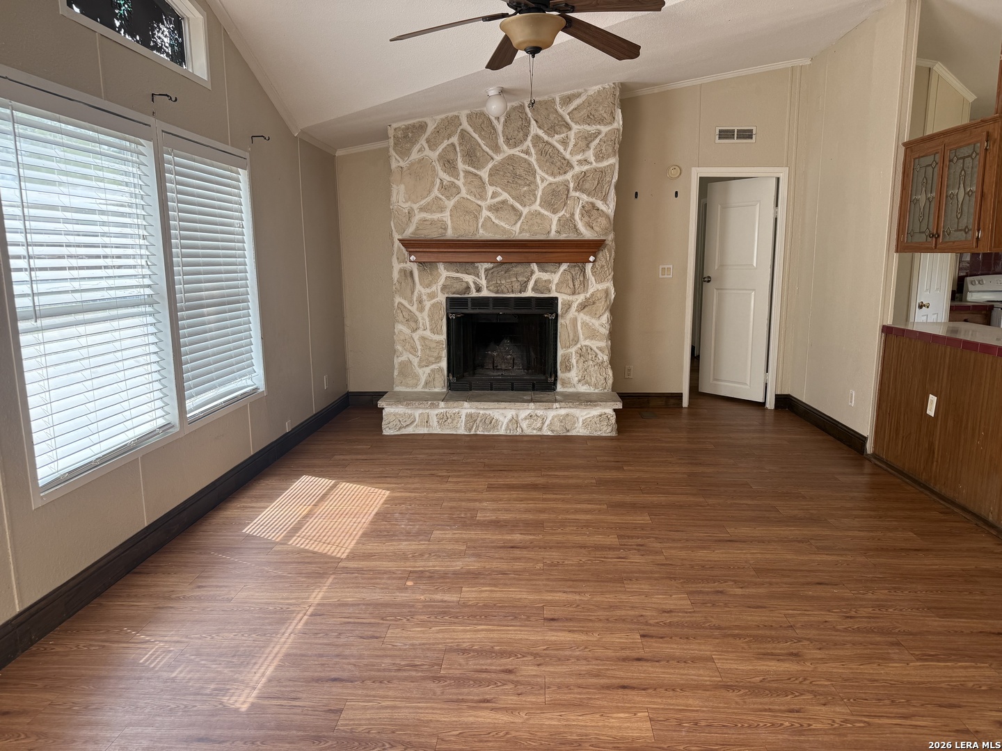 22819 Grand Spring Elmendorf TX 78112