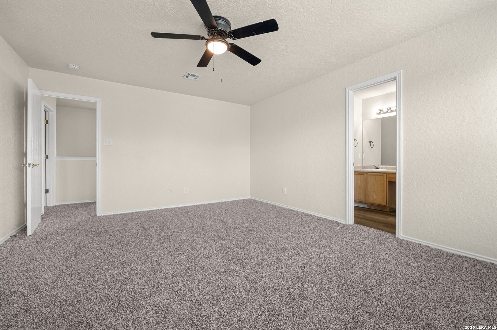 9131 Laguna Falls San Antonio TX 78251
