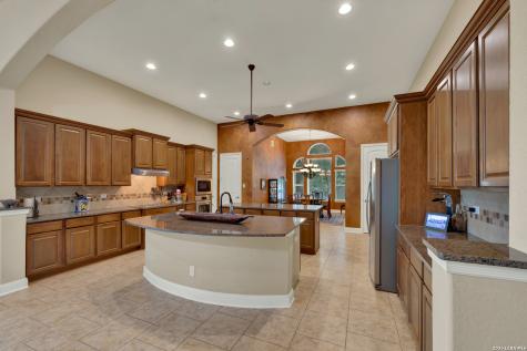 5684 Copper Creek New Braunfels TX 78132