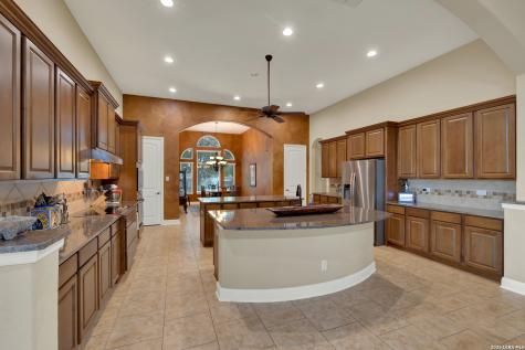 5684 Copper Creek New Braunfels TX 78132