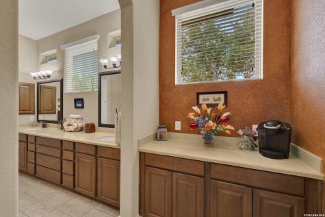 5684 Copper Creek New Braunfels TX 78132