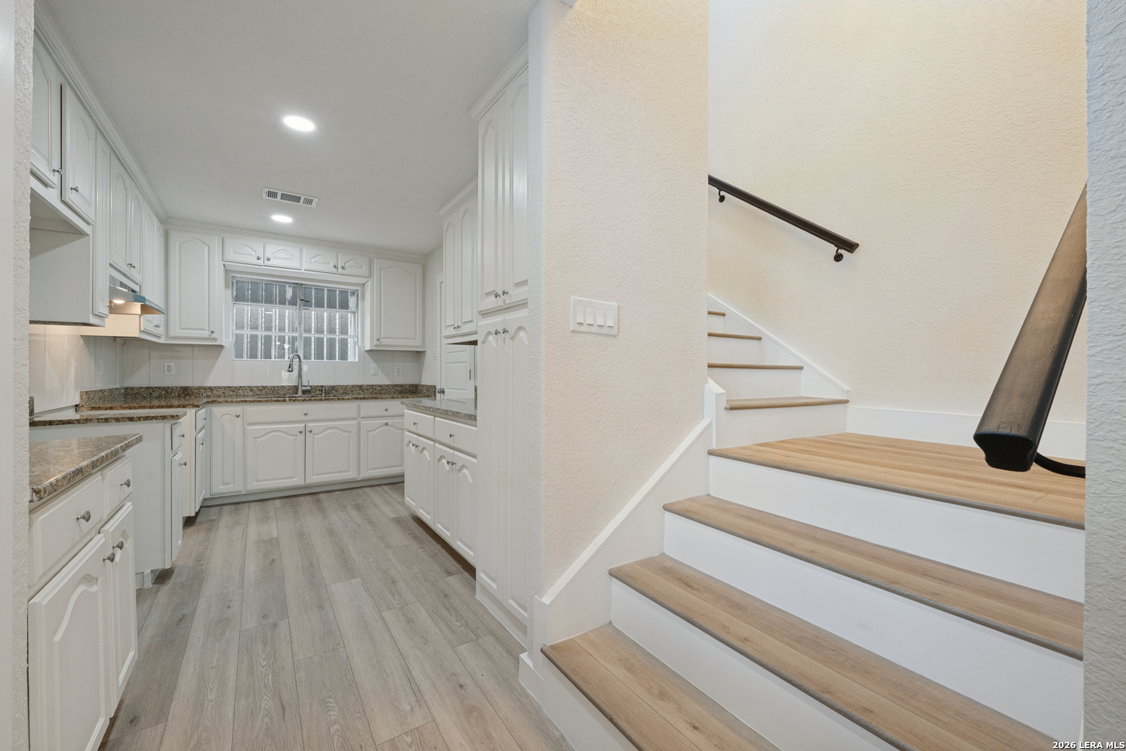 2438 Wayne Drive San Antonio TX 78222