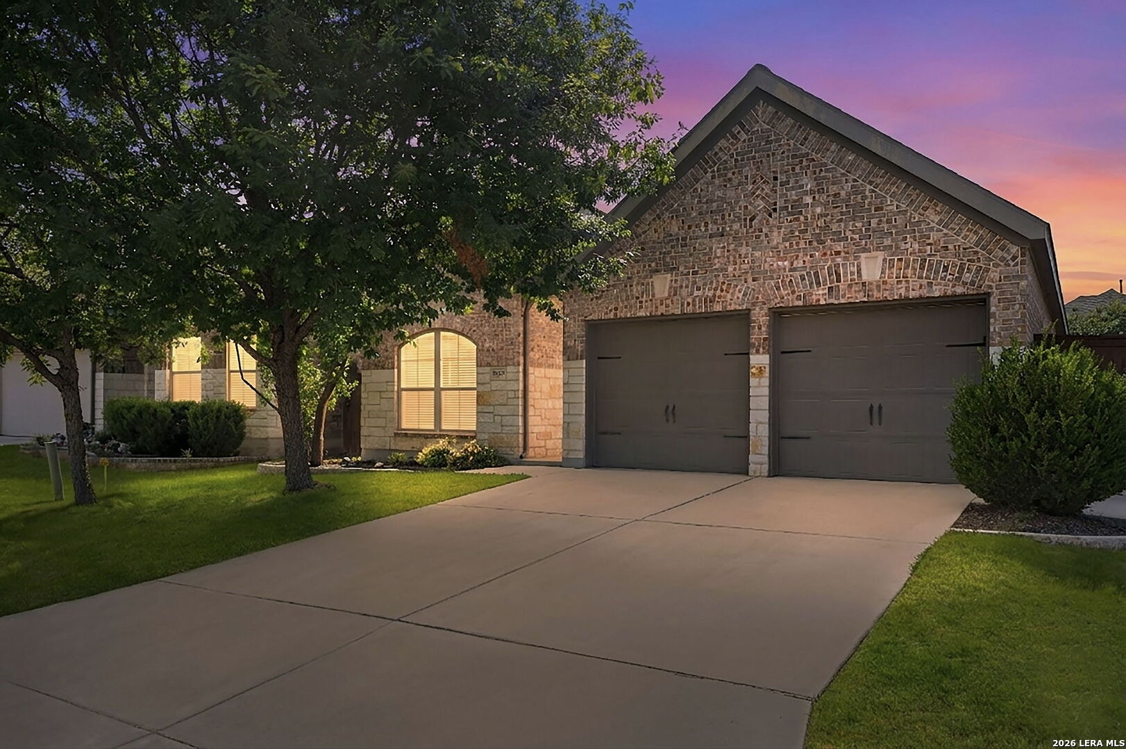 8729 White Crown San Antonio TX 78254