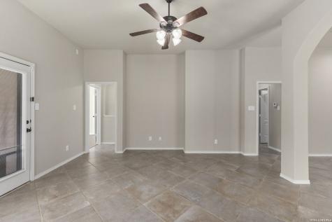 8729 White Crown San Antonio TX 78254