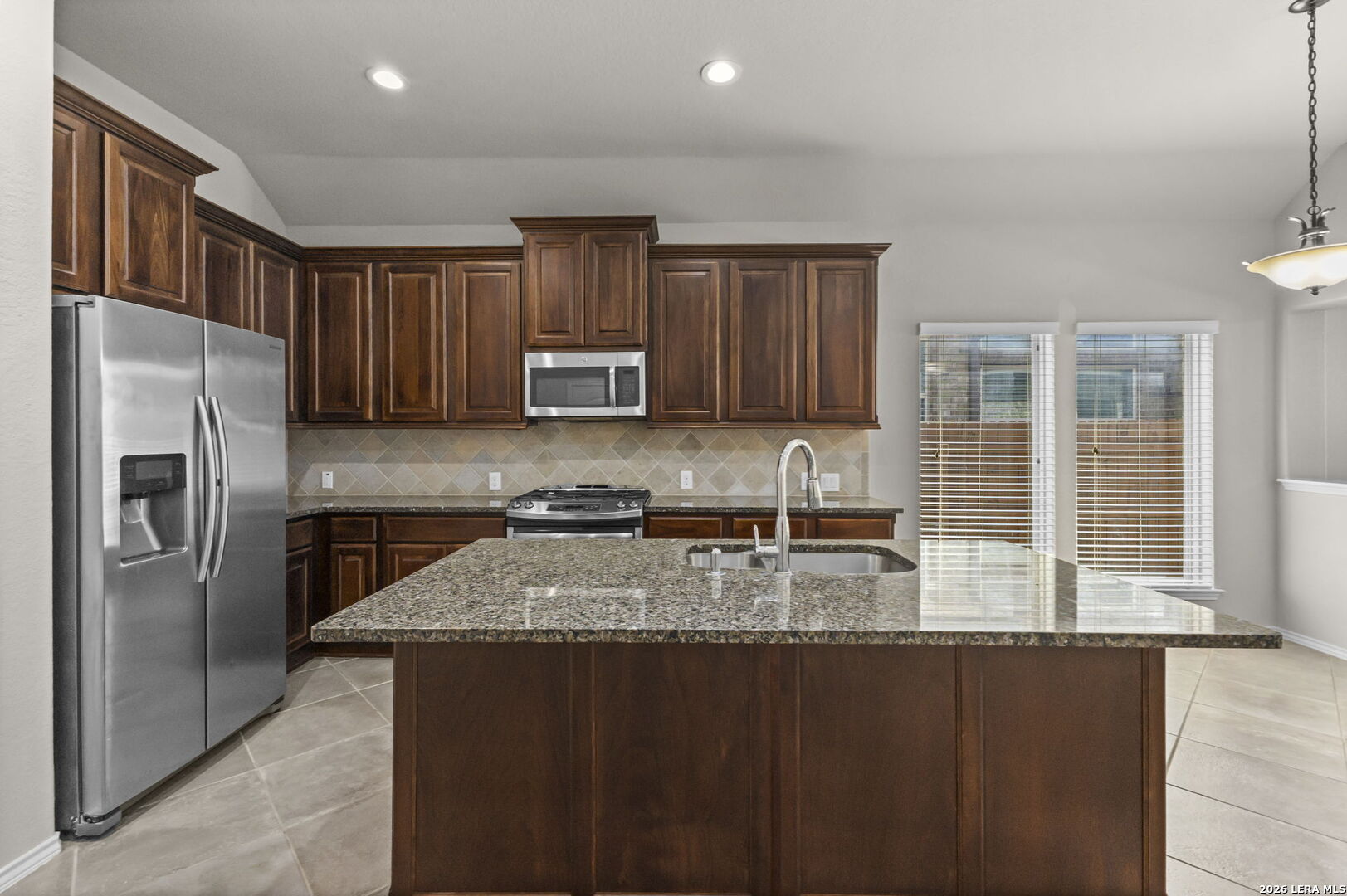 8729 White Crown San Antonio TX 78254