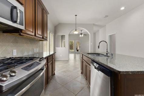 8729 White Crown San Antonio TX 78254