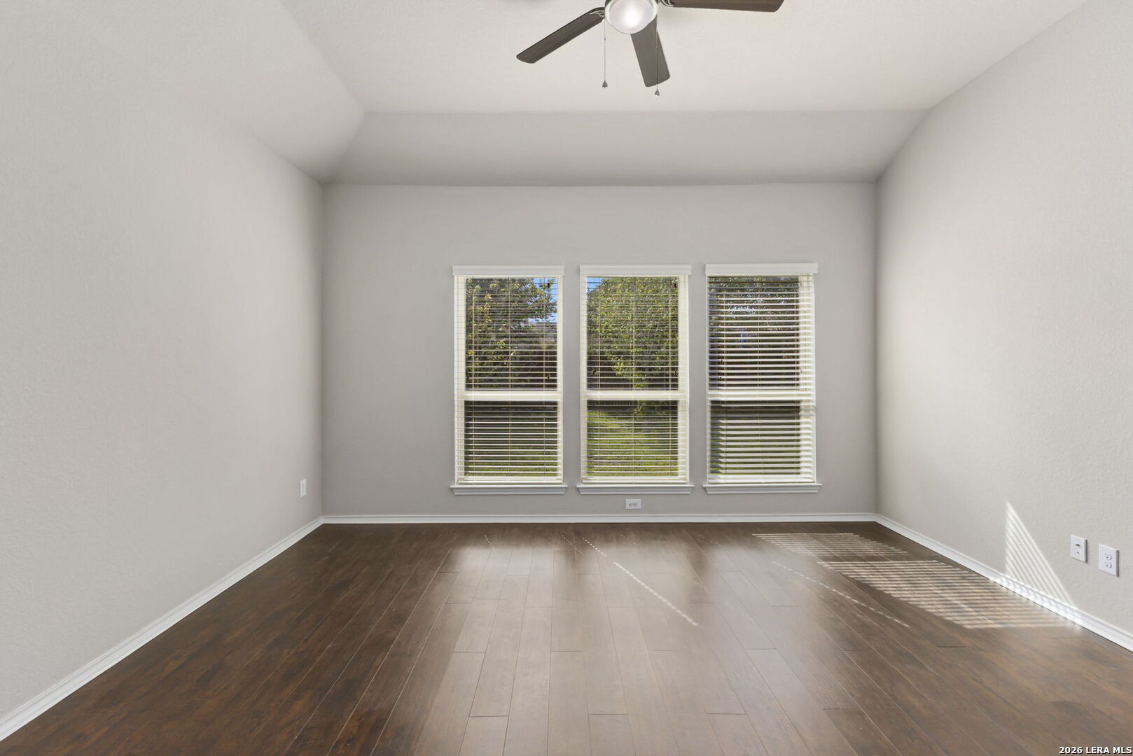 8729 White Crown San Antonio TX 78254
