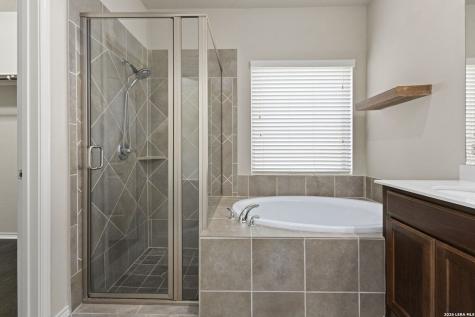 8729 White Crown San Antonio TX 78254
