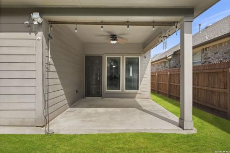 8729 White Crown San Antonio TX 78254
