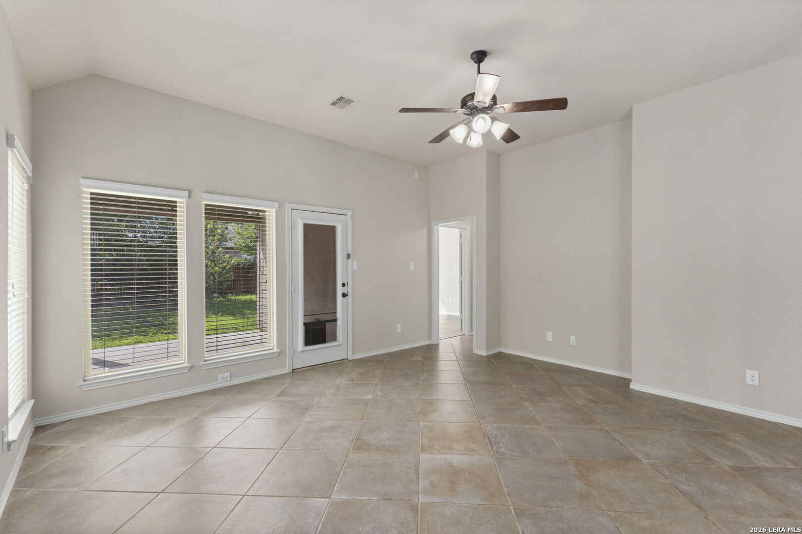 8729 White Crown San Antonio TX 78254
