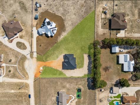 314 Honeysuckle Lane La Vernia TX 78121