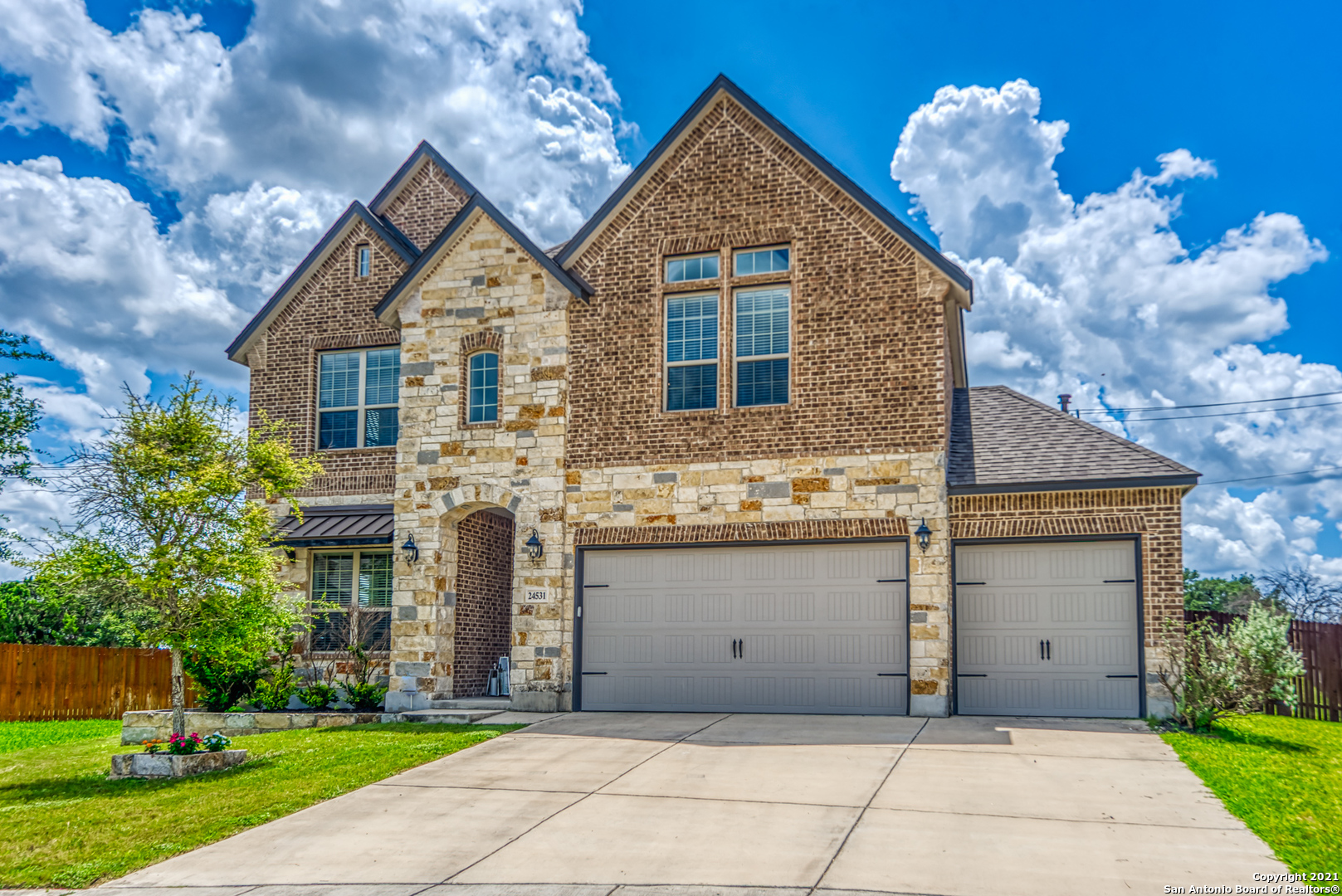 24531 Merlot Way San Antonio TX 78260