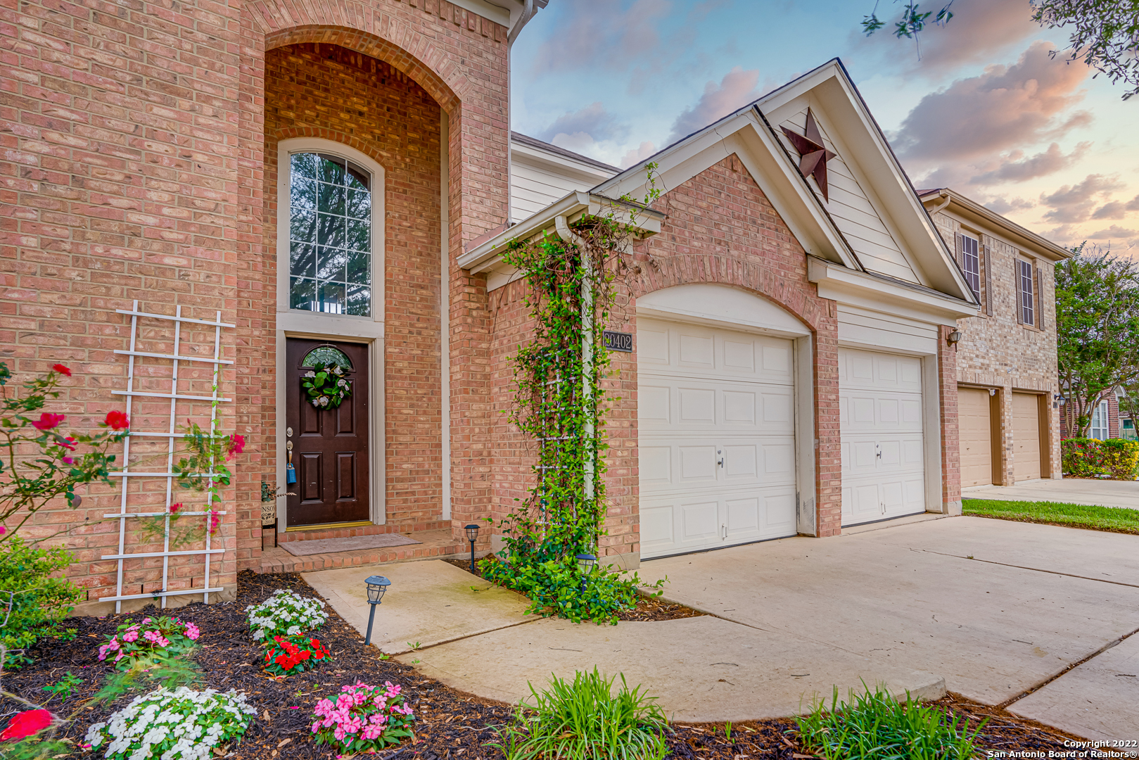 20402 Settlers Valley San Antonio TX 78258