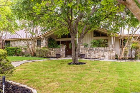 207 Spring Mill Drive Kerrville TX 78028
