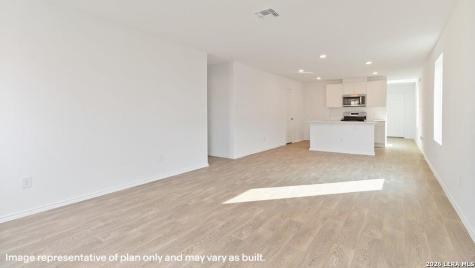 16051 Mahogany Way Elmendorf TX 78112