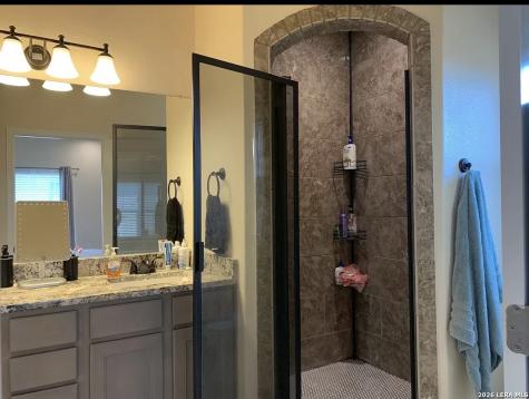 5981 Midcrown Drive San Antonio TX 78218