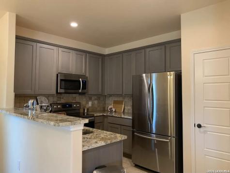 5981 Midcrown Drive San Antonio TX 78218
