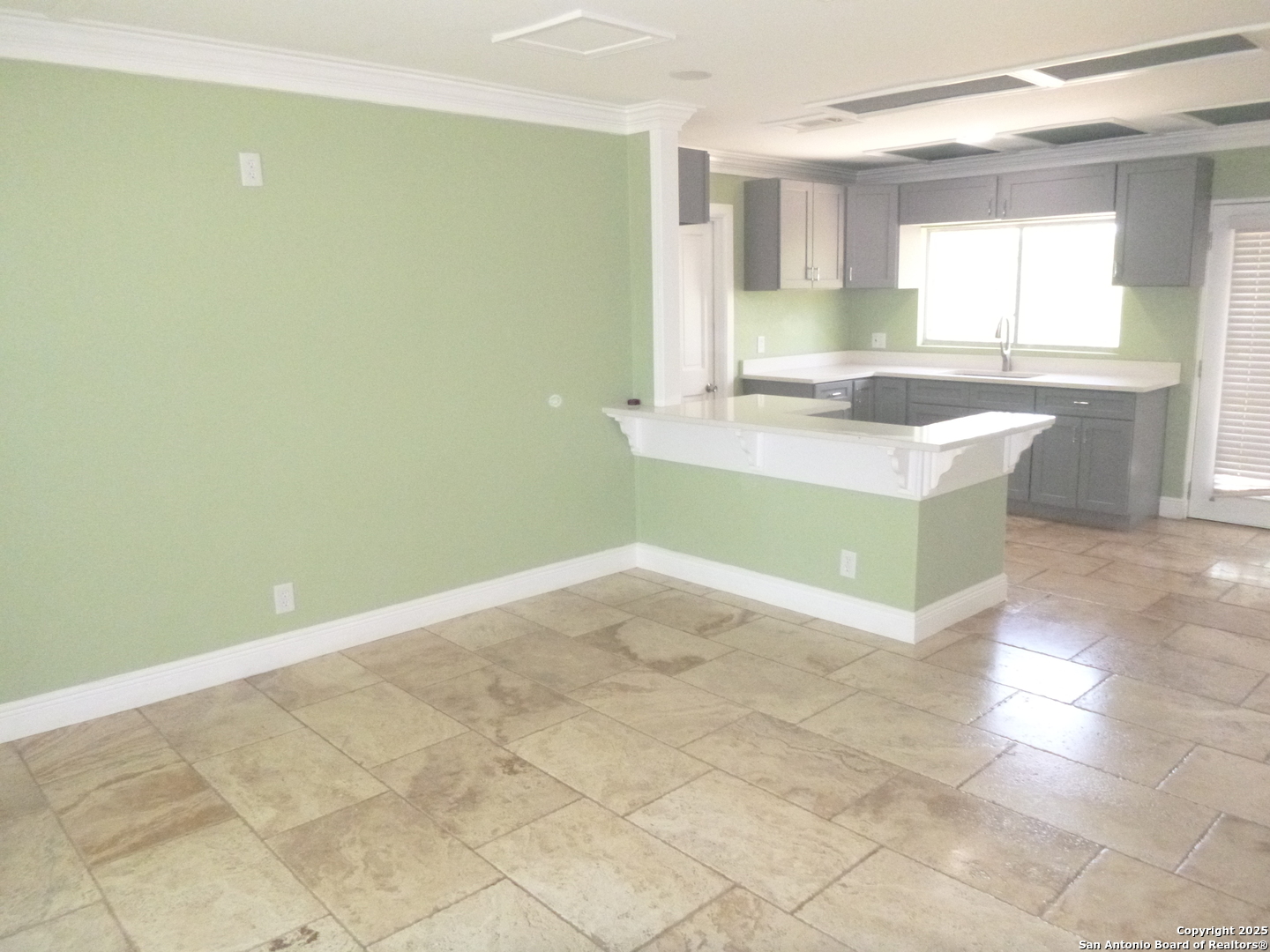 5927 Stoney Creek San Antonio TX 78242