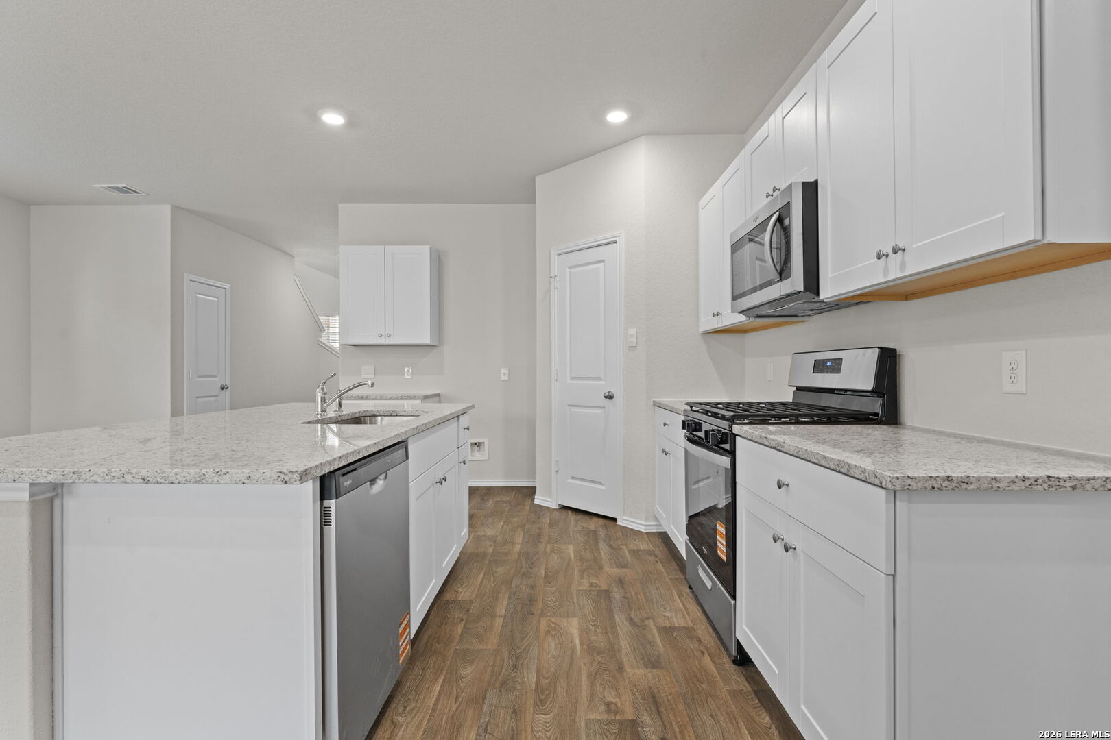 10725 Dazzle San Antonio TX 78252