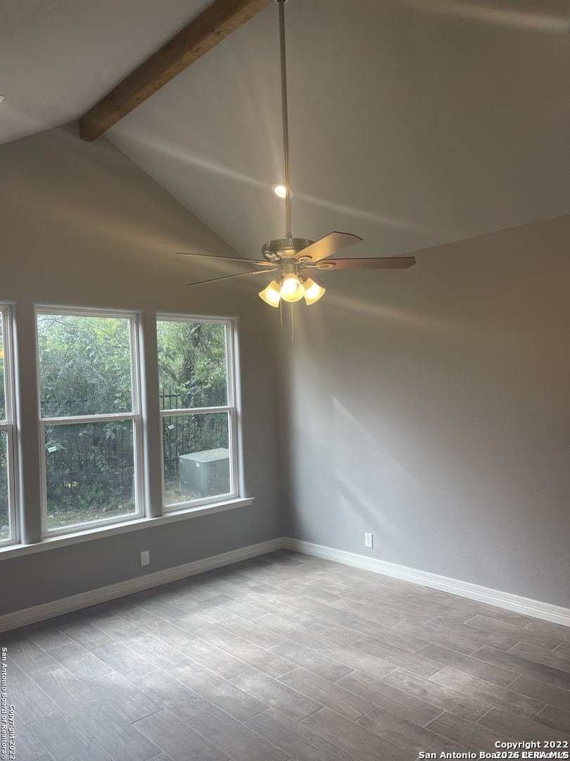 107 Sutton Place Uvalde TX 78801