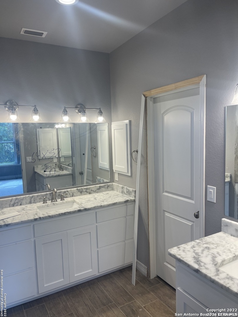 107 Sutton Place Uvalde TX 78801