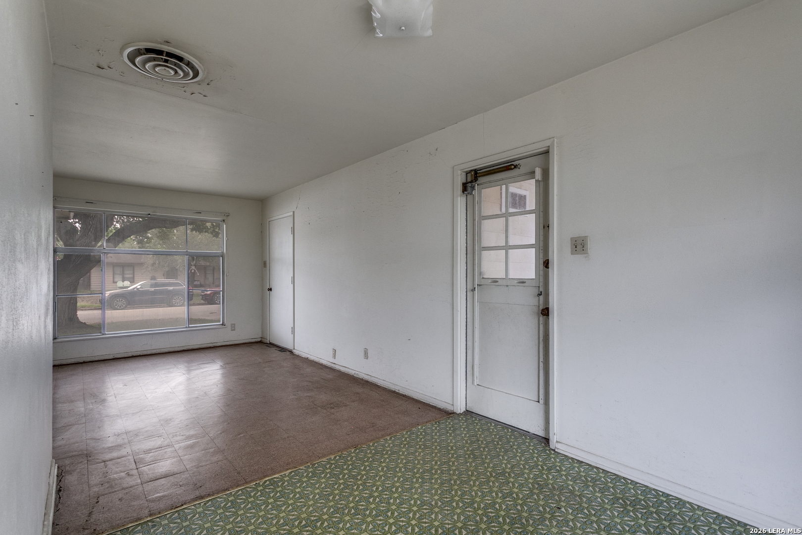 3615 Woodville Drive San Antonio TX 78223