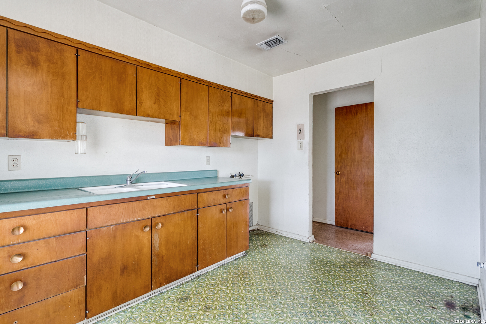 3615 Woodville Drive San Antonio TX 78223
