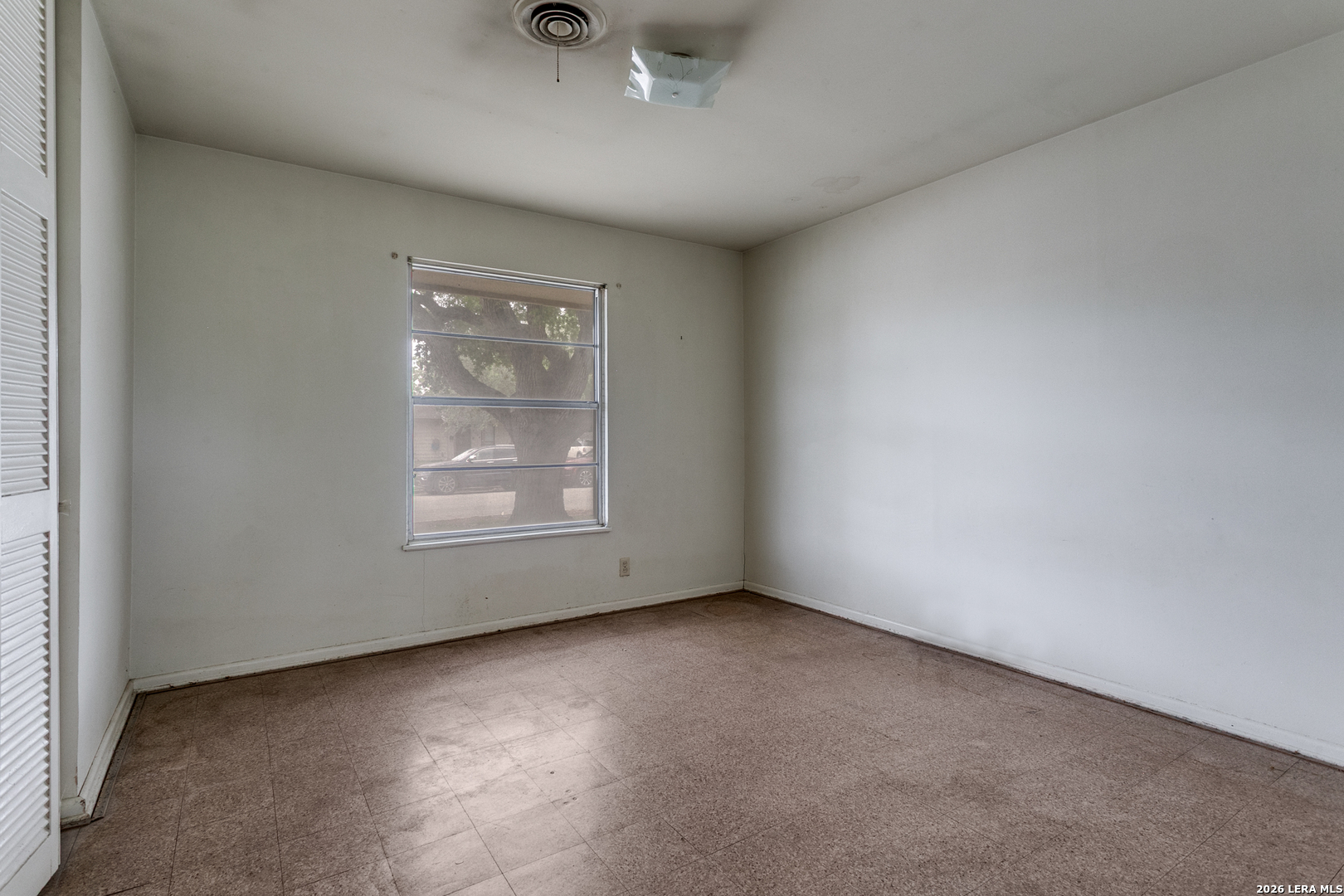 3615 Woodville Drive San Antonio TX 78223