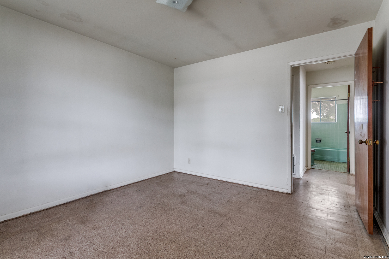 3615 Woodville Drive San Antonio TX 78223