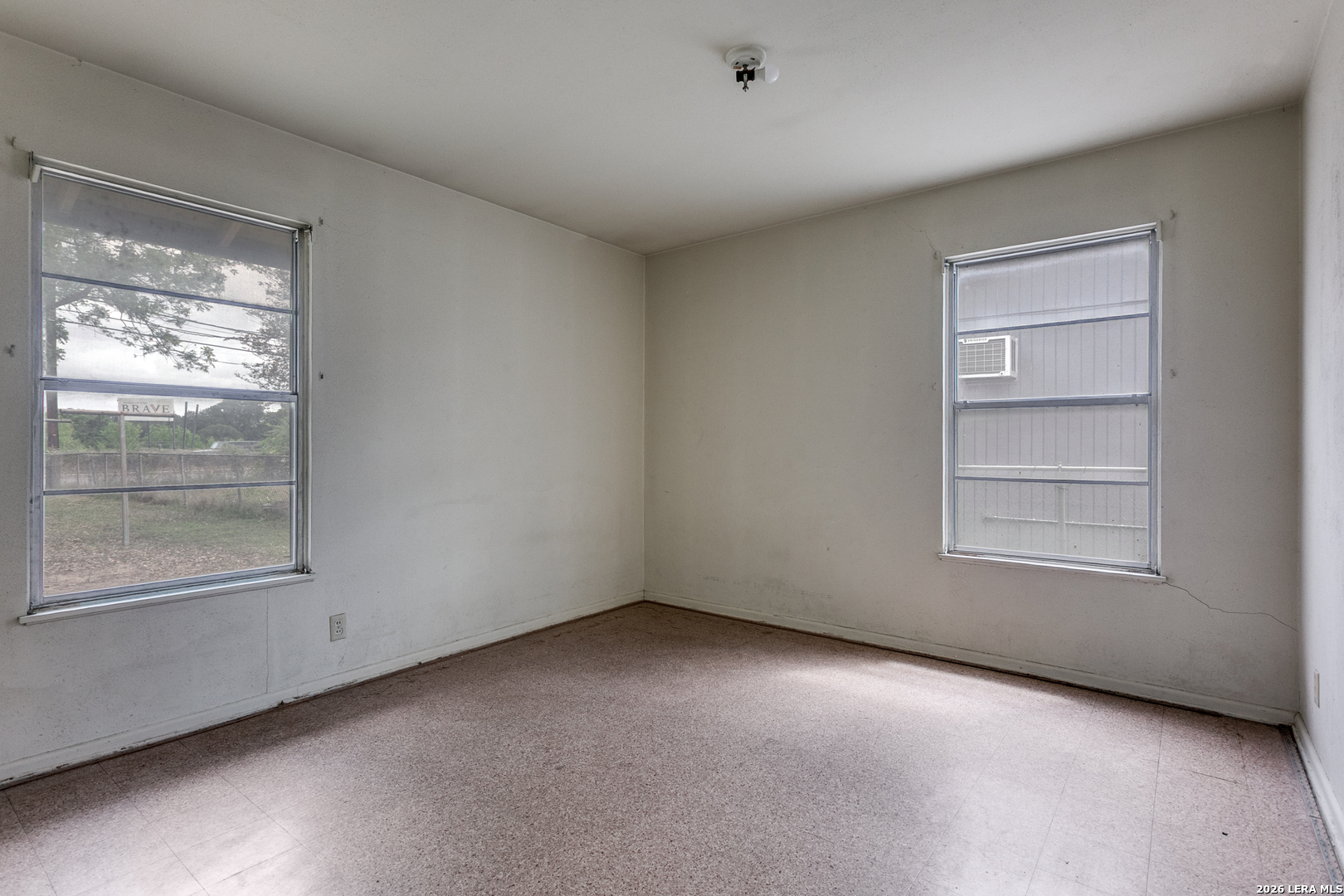 3615 Woodville Drive San Antonio TX 78223