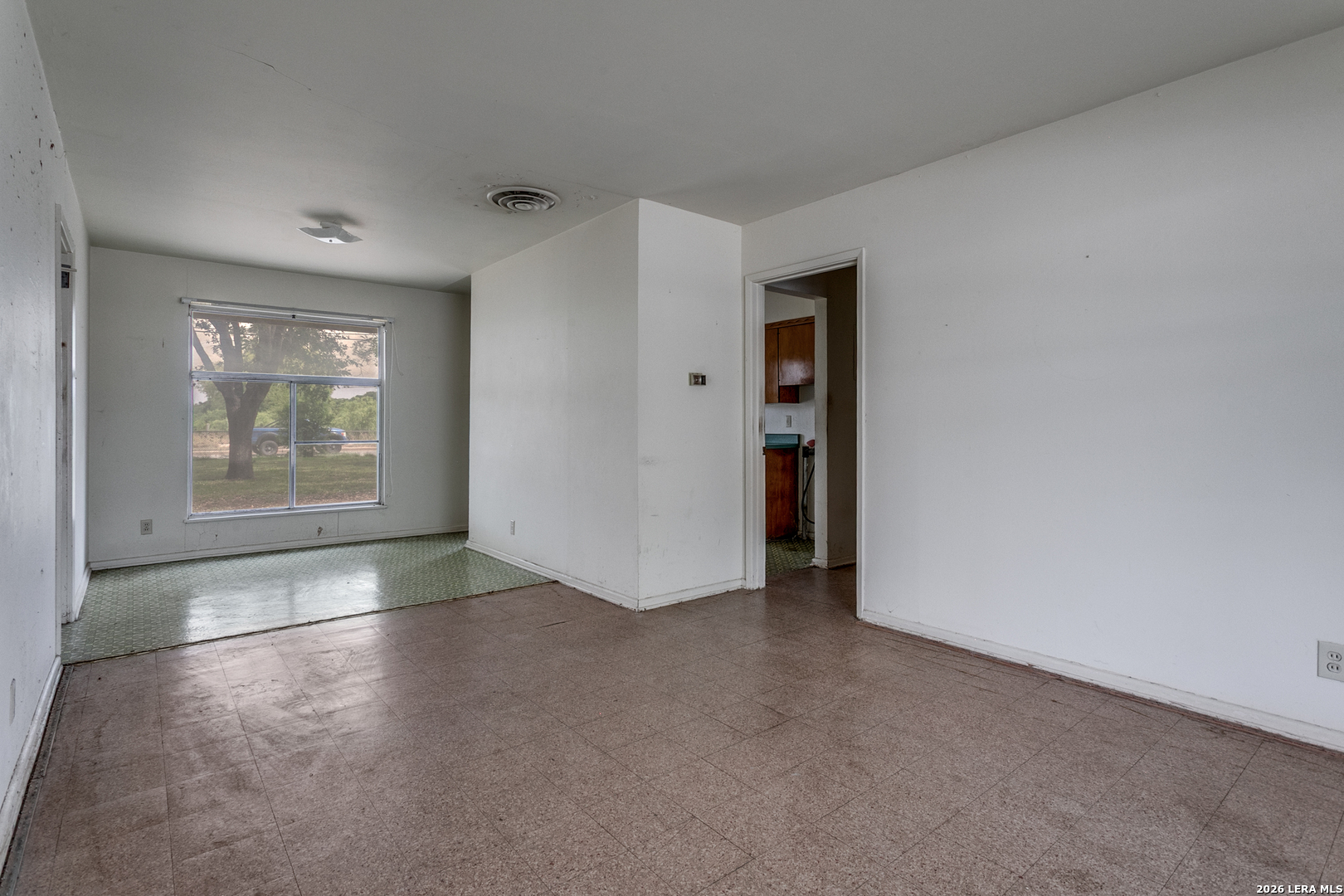 3615 Woodville Drive San Antonio TX 78223