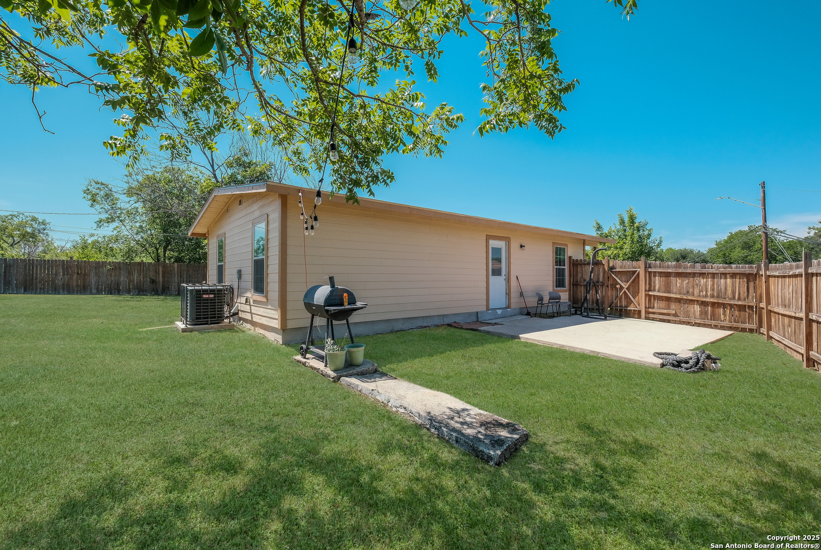 147 Kilkenney San Antonio TX 78227
