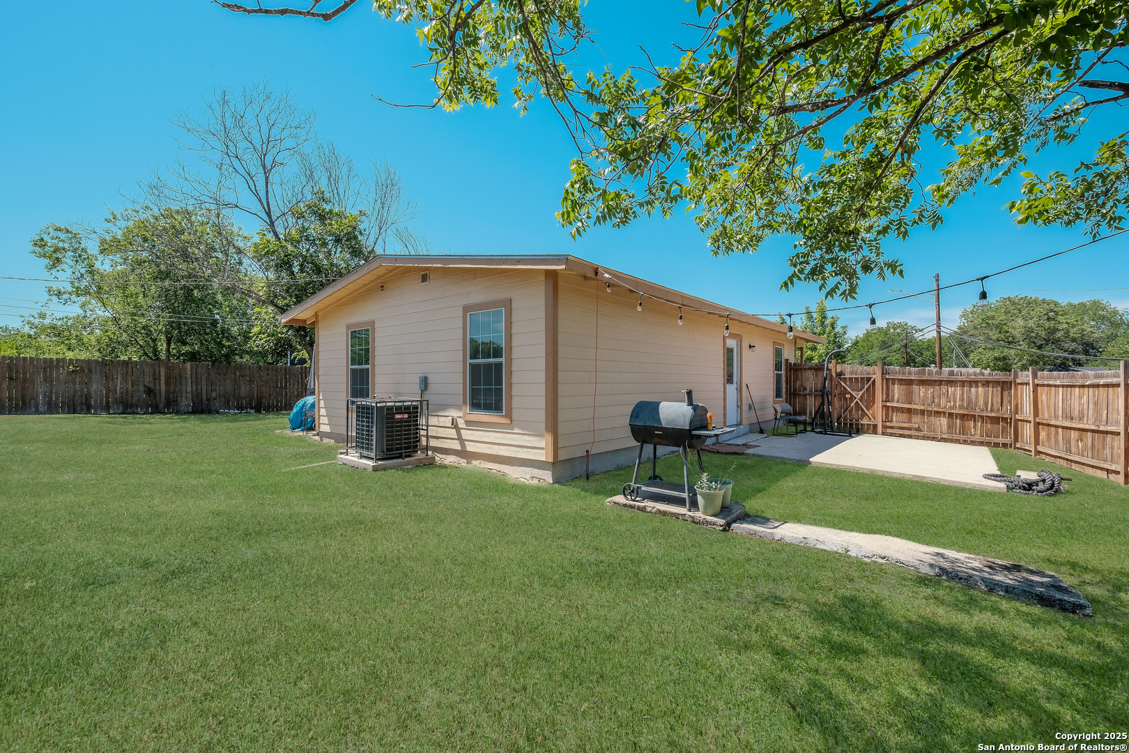 147 Kilkenney San Antonio TX 78227