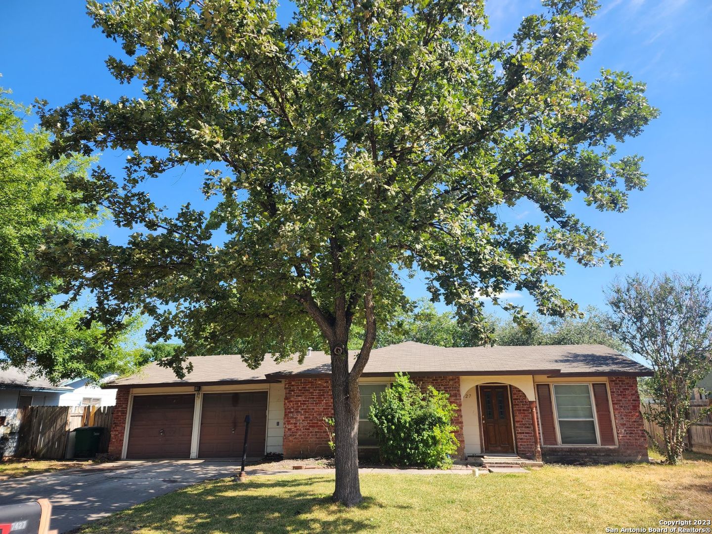 7427 Stonehouse Drive San Antonio TX 78227