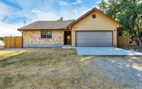 1542 Canyon Bend Canyon Lake TX 78133