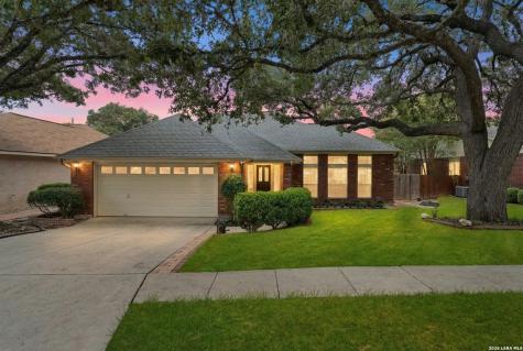 5854 Woodridge Oaks San Antonio TX 78249
