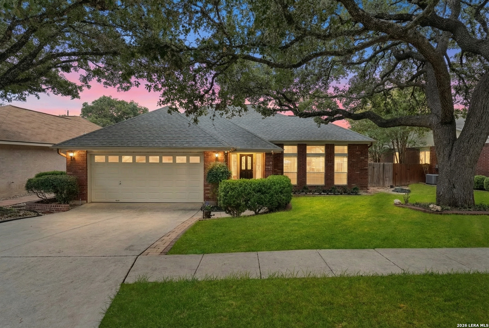5854 Woodridge Oaks San Antonio TX 78249