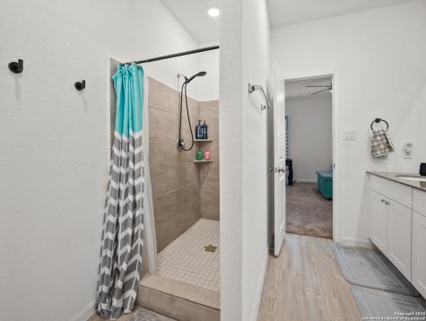 6718 Carlton Crest San Antonio TX 78253