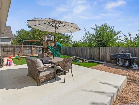 6718 Carlton Crest San Antonio TX 78253