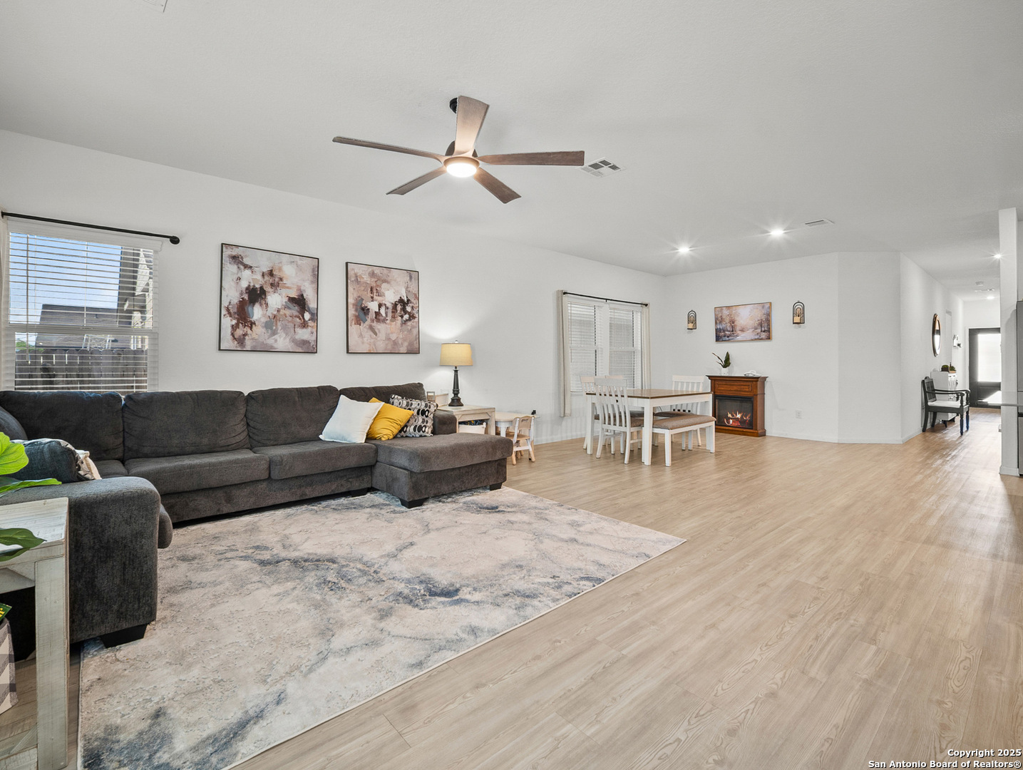6718 Carlton Crest San Antonio TX 78253