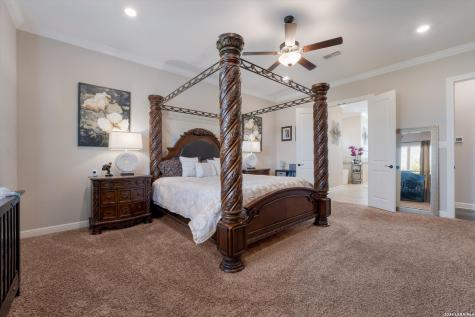 196 Texas Bend Castroville TX 78009