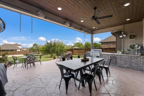 196 Texas Bend Castroville TX 78009