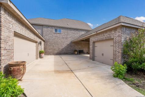 196 Texas Bend Castroville TX 78009