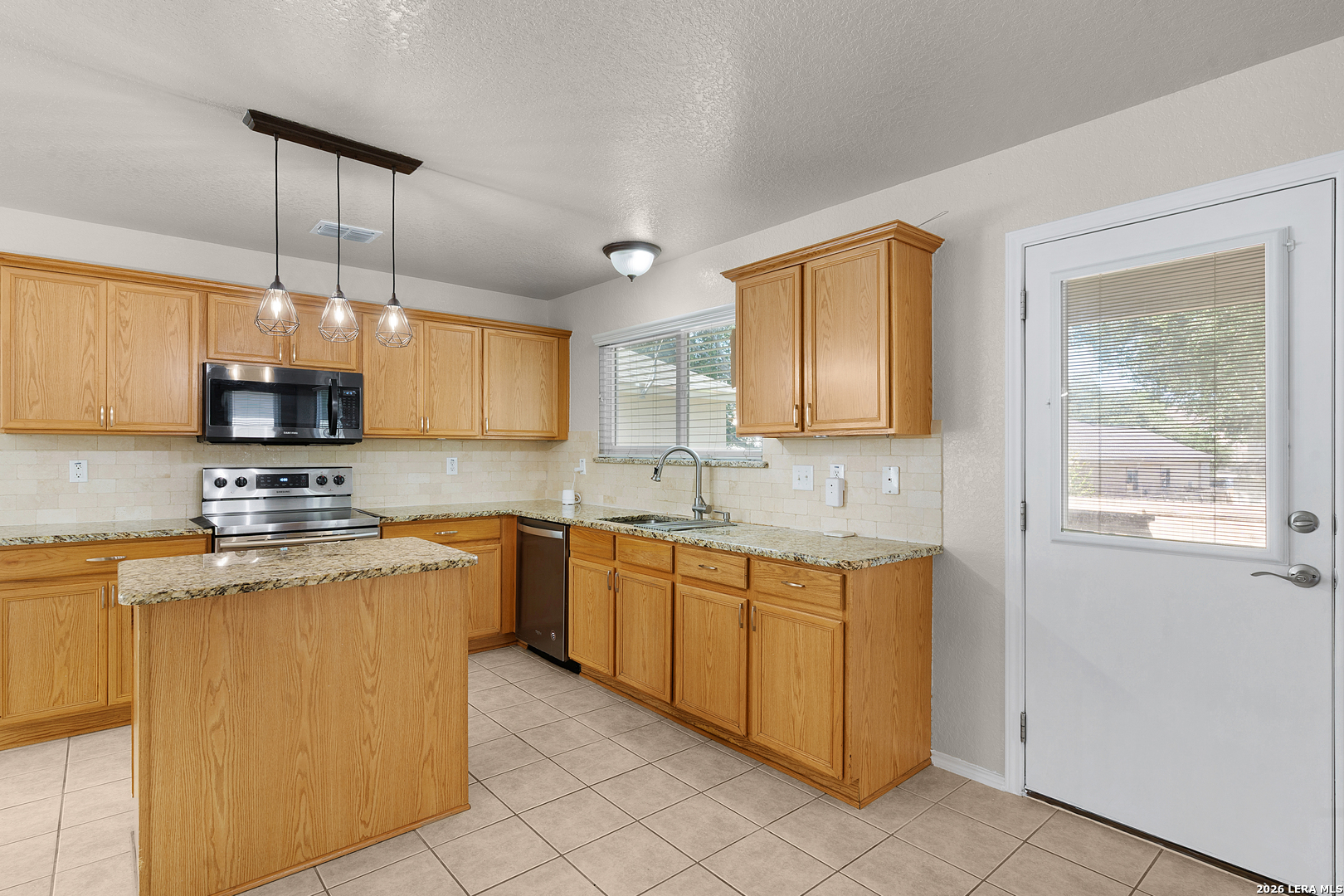 128 Goldenrod Cove Cibolo TX 78108