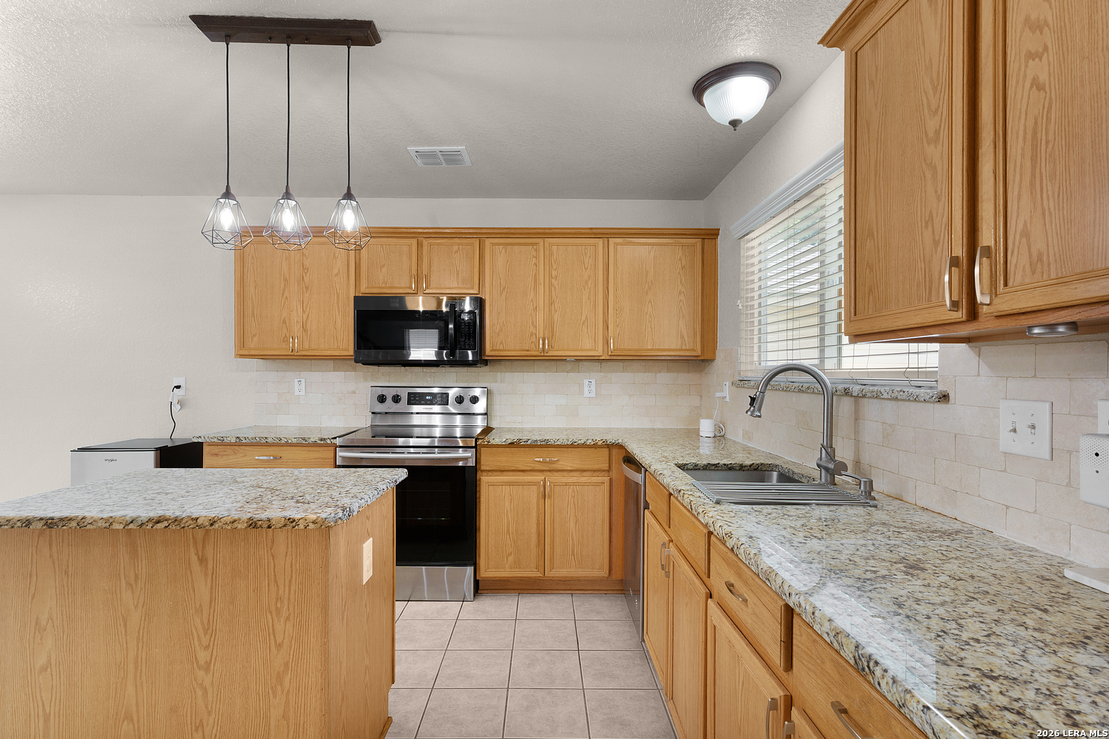 128 Goldenrod Cove Cibolo TX 78108