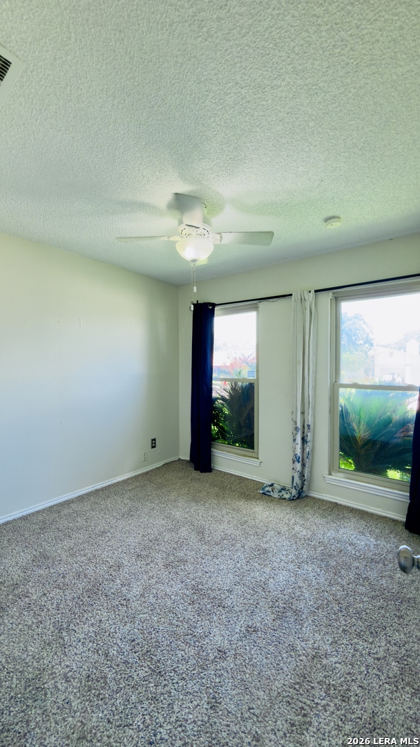 5659 Wood Oak San Antonio TX 78233