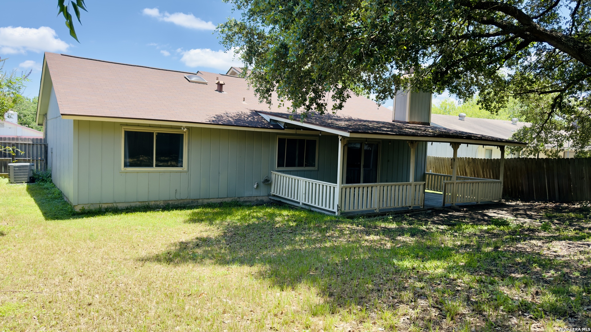 5659 Wood Oak San Antonio TX 78233